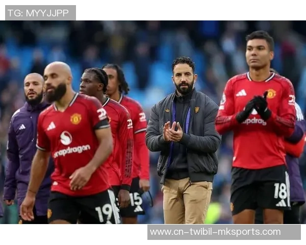 曼联一人冬窗归队已确认!租借拉爵法甲球队训练,阿莫林用不上他